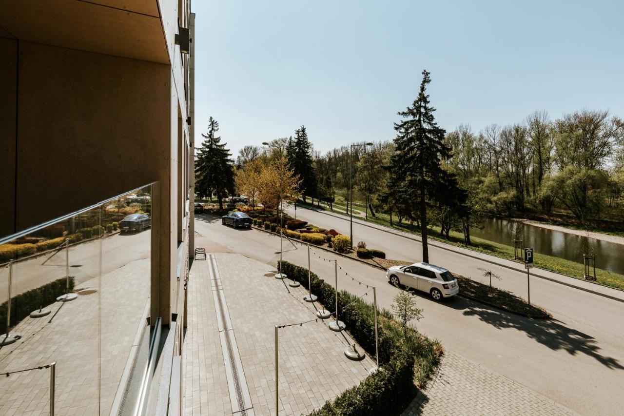 Apartment River Side Nr 7 *