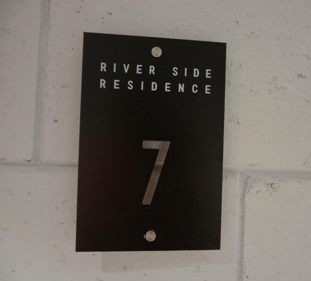 Apartment River Side Nr 7 *